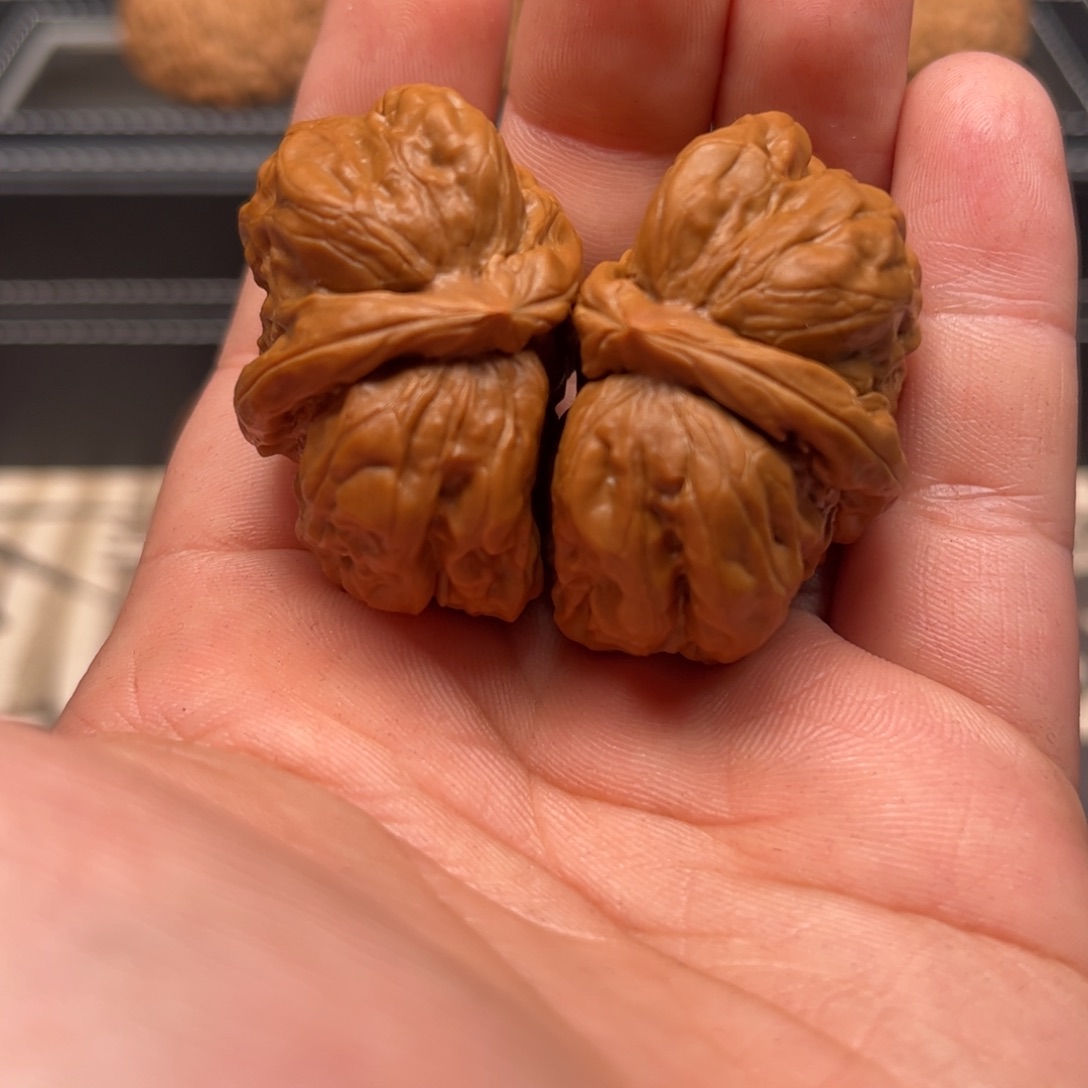文玩核桃吊坠隔****王蛤蟆头