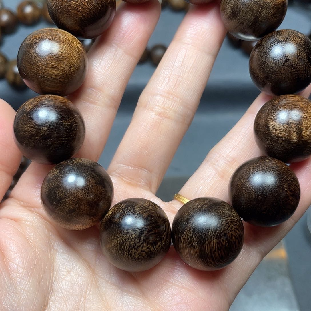 沉香手串郭*白棋瘤疤2.0