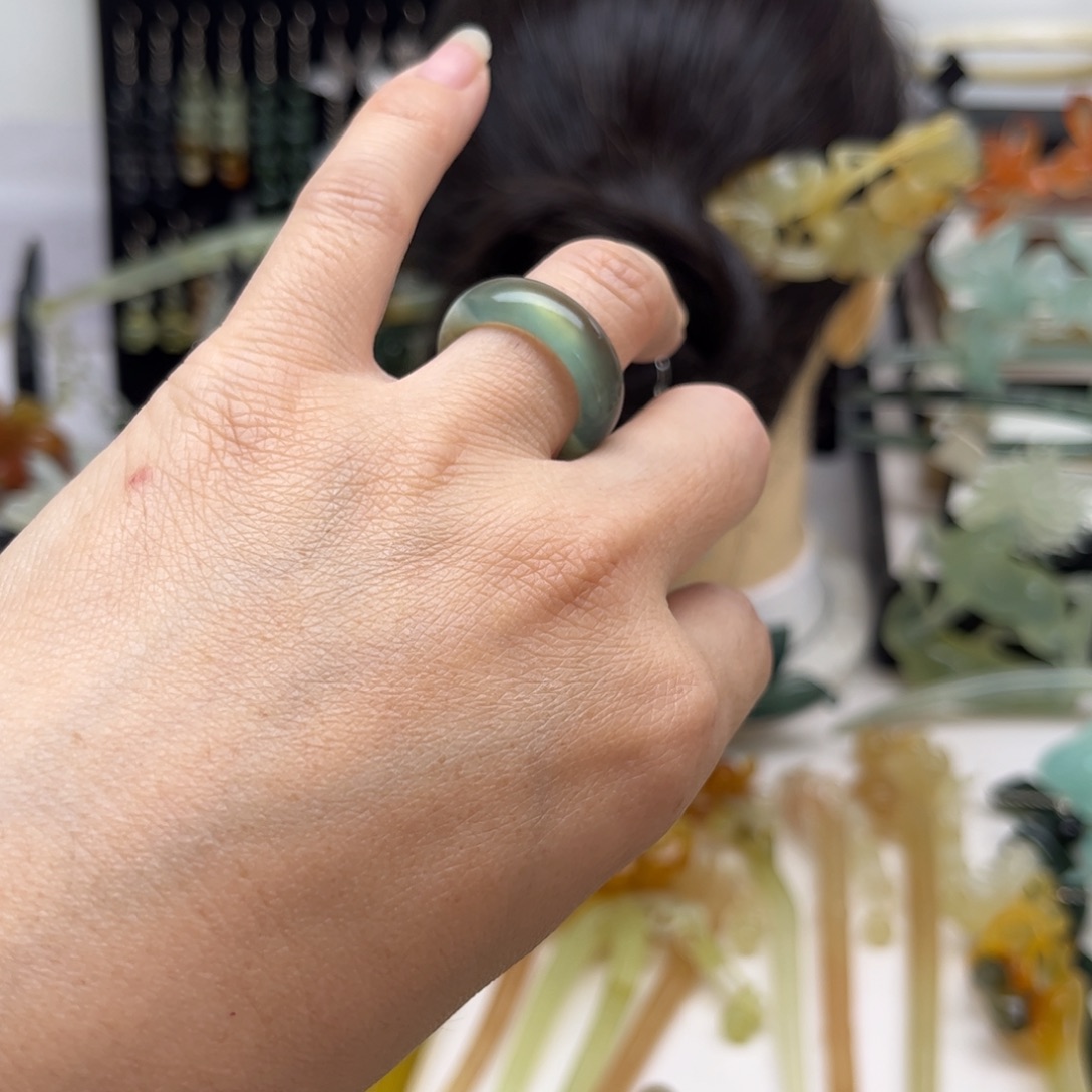 蛇纹石玉合金发簪