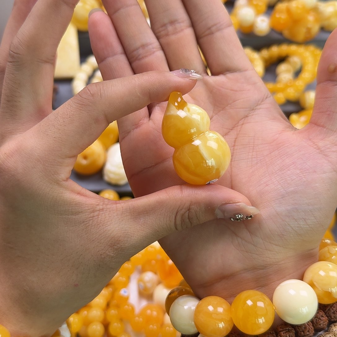 琥珀珠宝奇石未镶嵌葫芦