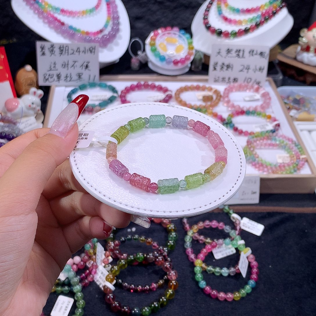 定制水晶未镶嵌随型