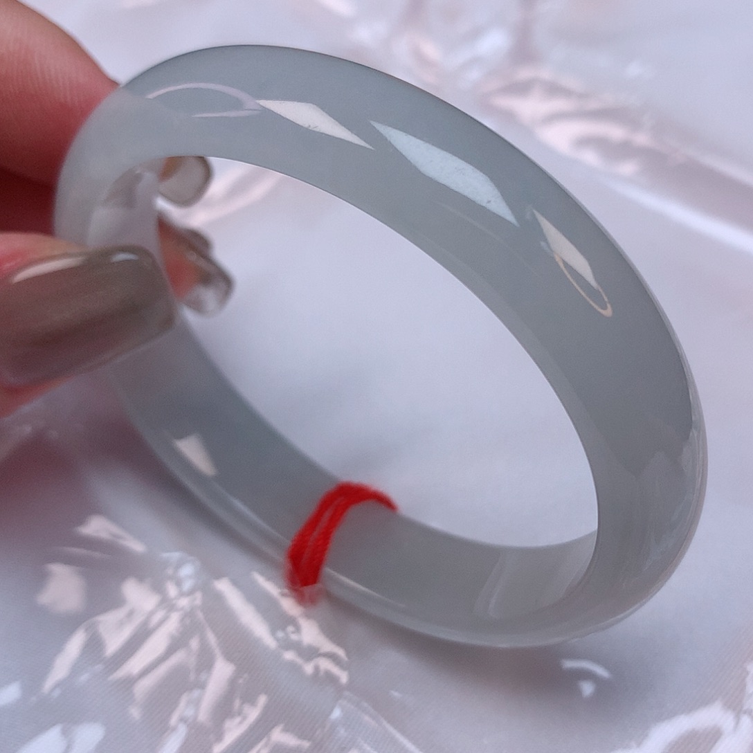 翡翠手镯（贵妃镯）未镶嵌53