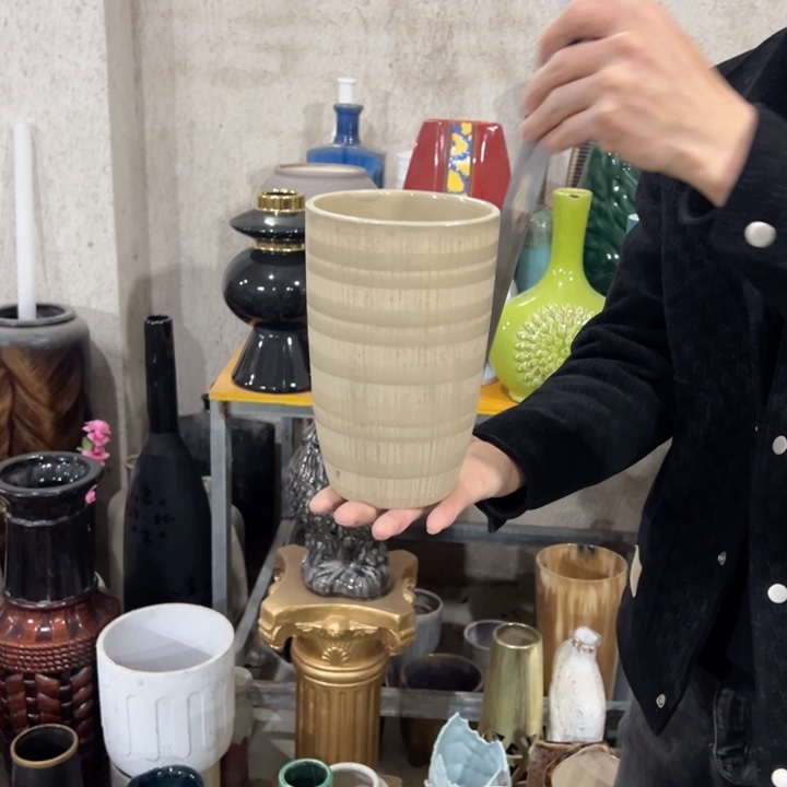 瓶高度20厘米口径11厘微瑕捡漏