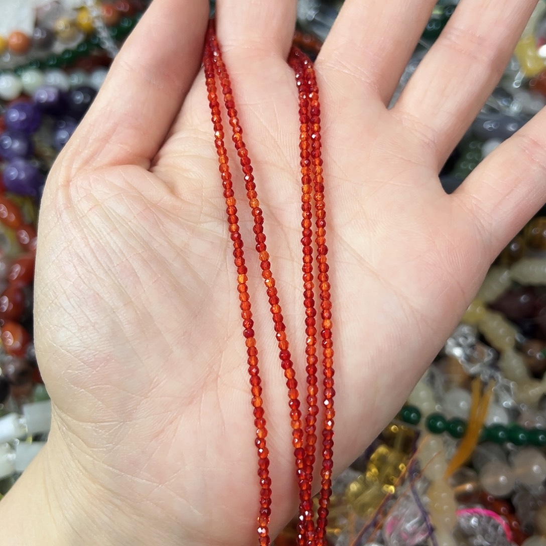 玛瑙/玉髓未镶嵌珠宝半成品，卡2橙石榴石2条