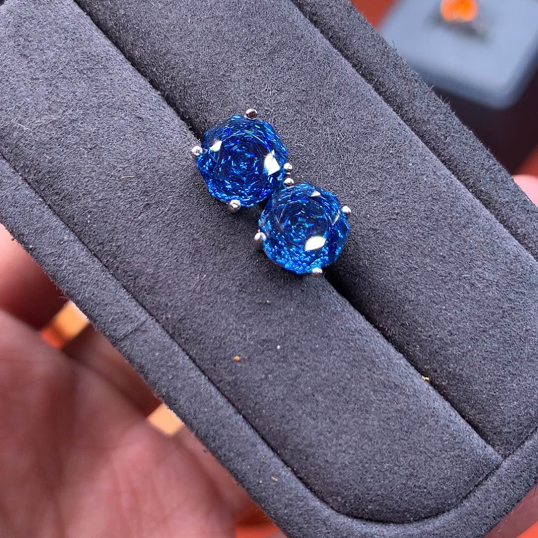 银S925镶嵌托帕石耳饰2222