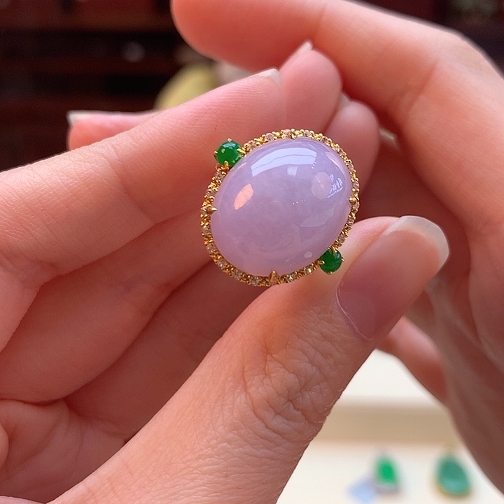 翡翠戒指18K金镶嵌天然翡翠a 货敏