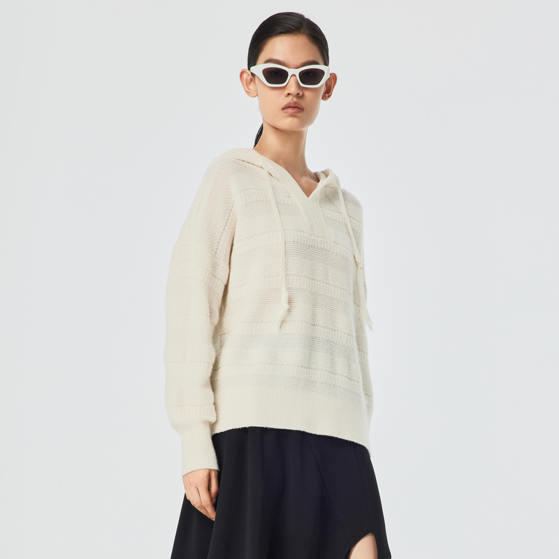 H·GENTEEL荷高 23春新品宽松舒适横条纹肌理套头毛衫GCD12650598