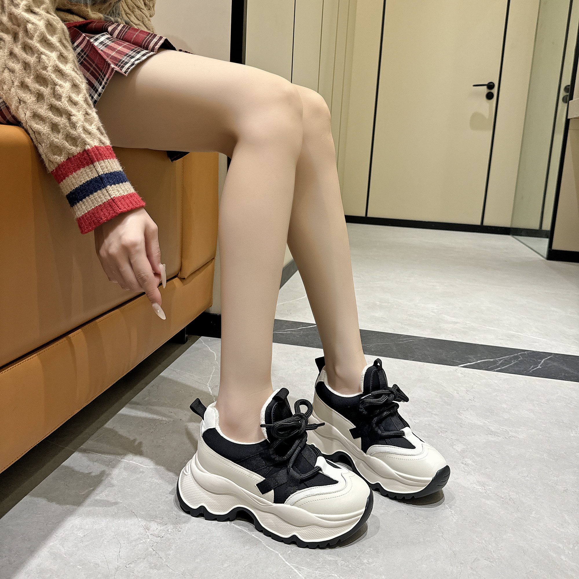 轻奢厚底老爹鞋女2025秋冬内增高运动松糕休闲鞋50019