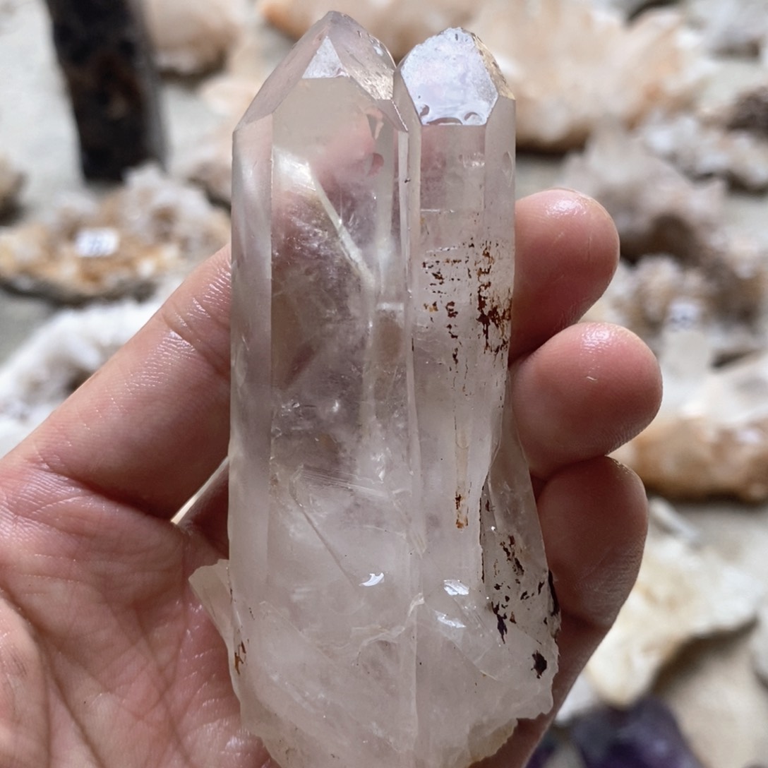 水晶原石摆件未镶嵌水晶