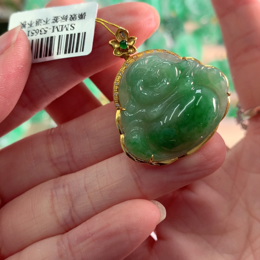 翡翠吊坠(不含链)18K金镶嵌