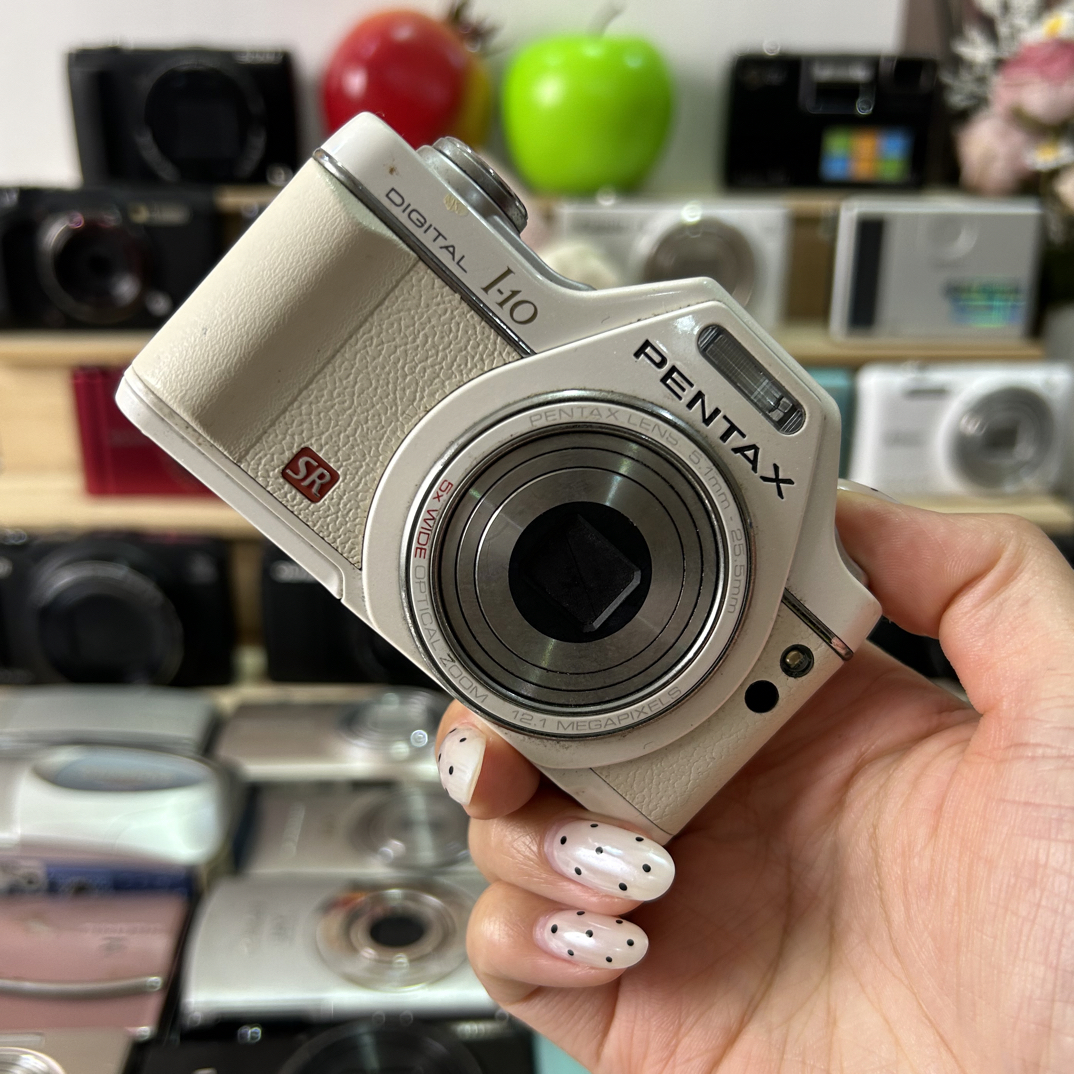 9新 Pentax/宾得 宾得i10 复古文艺小相机 拍人拍景色彩丰富