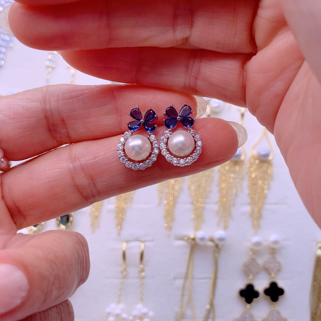 淡水珍珠合金耳饰