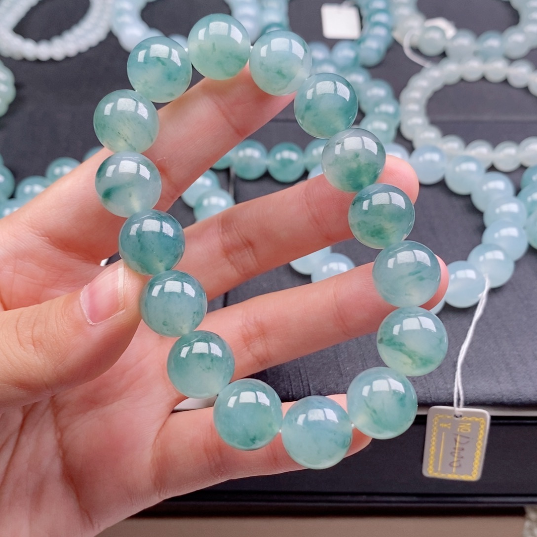 蜂***王翡翠未镶嵌手串珠宝