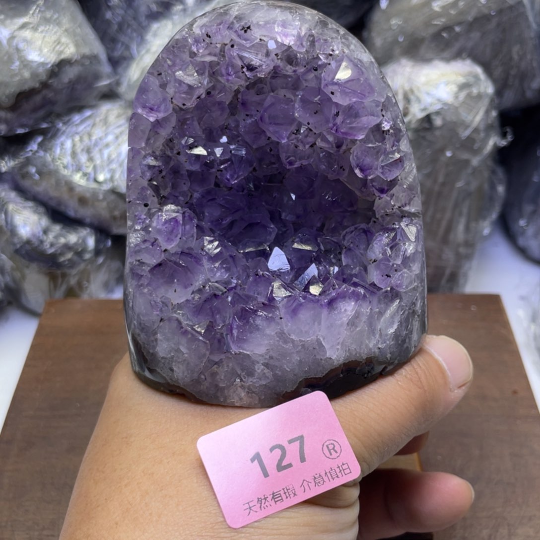 未镶嵌水晶大型摆件（非配饰）