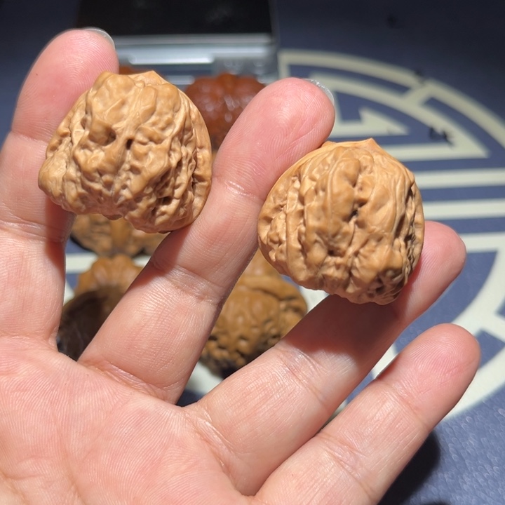 文玩核桃吊坠蛤蟆