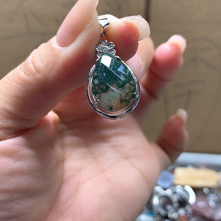 水晶水晶吊坠未镶嵌