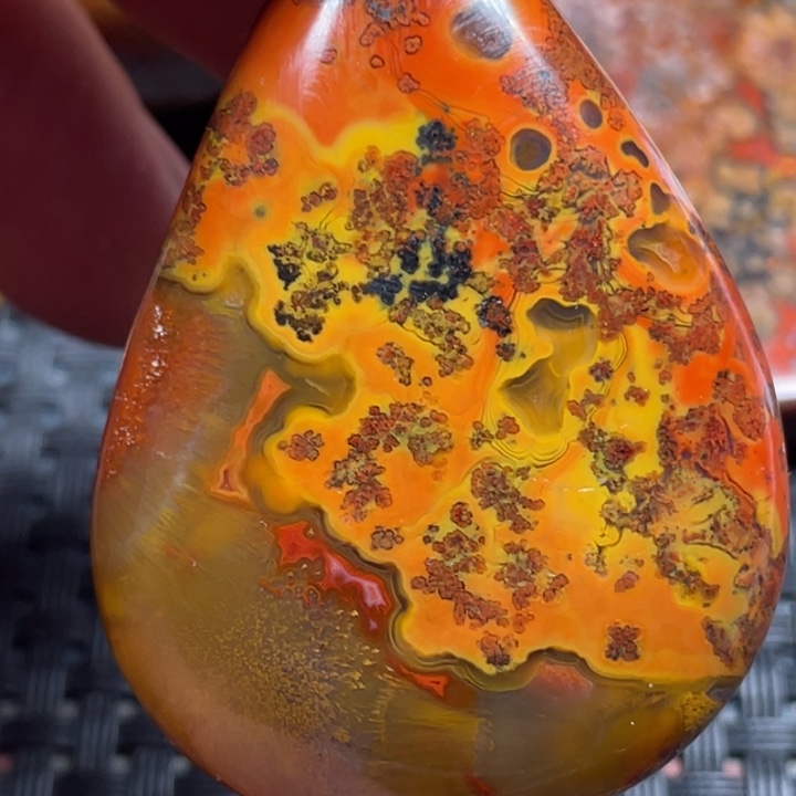 风***涌玛瑙/玉髓未镶嵌颈饰