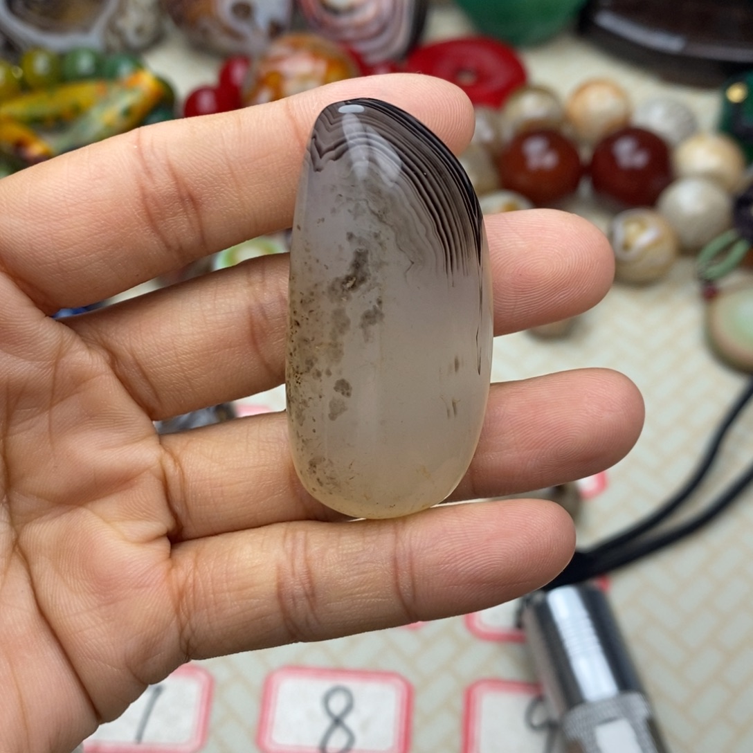 天***风玛瑙/玉髓未镶嵌颈饰