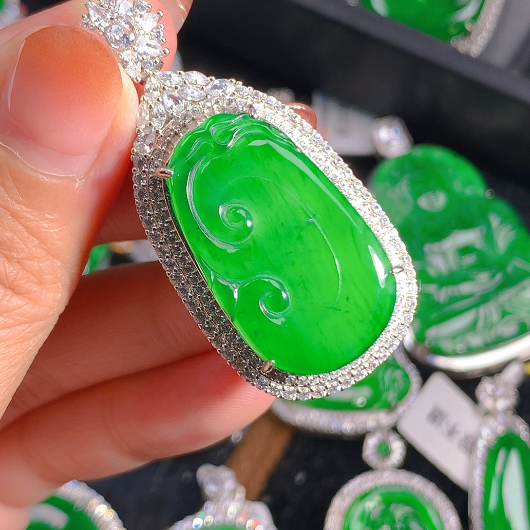 翡翠吊坠(不含链)未镶嵌