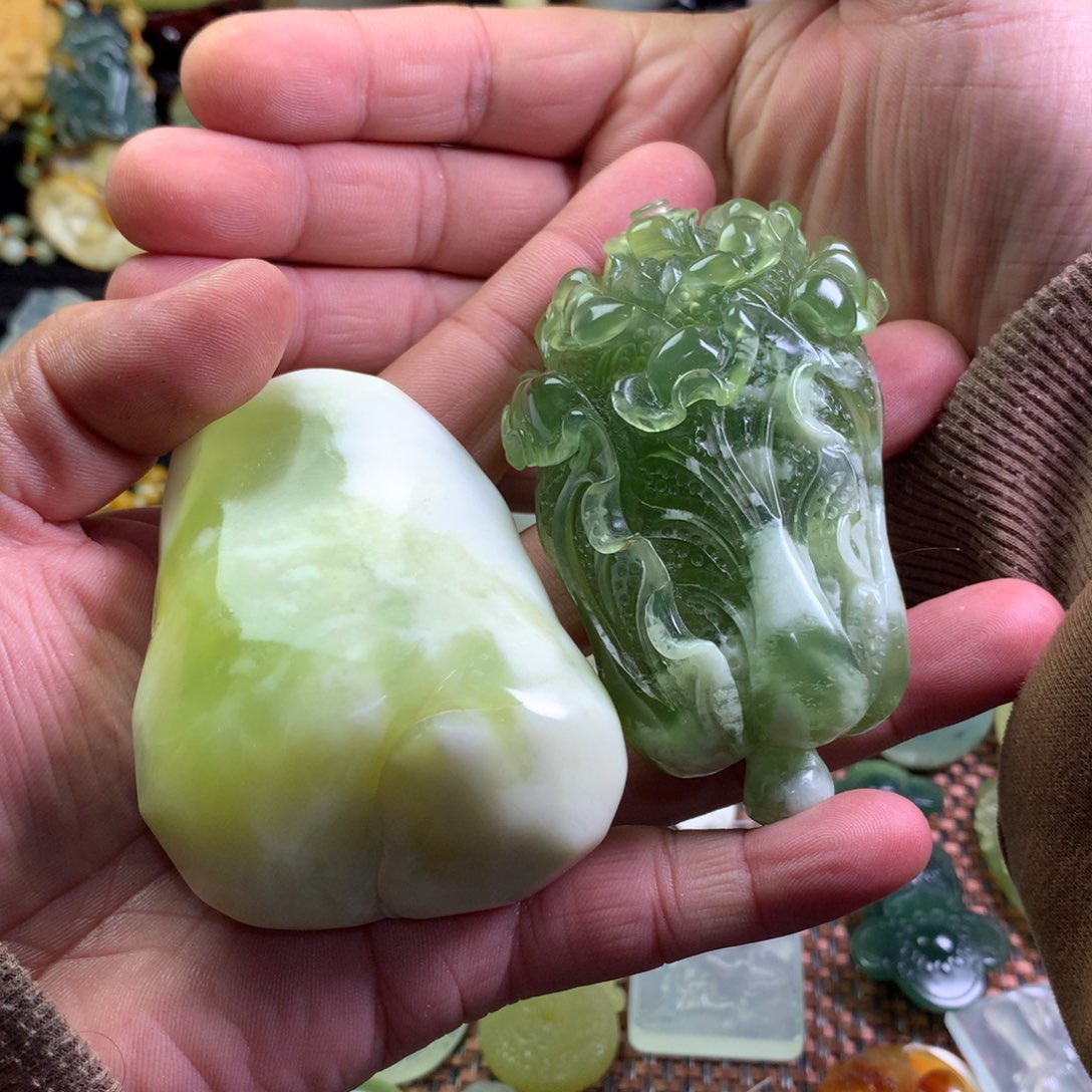 岫玉手把件未镶嵌子****子