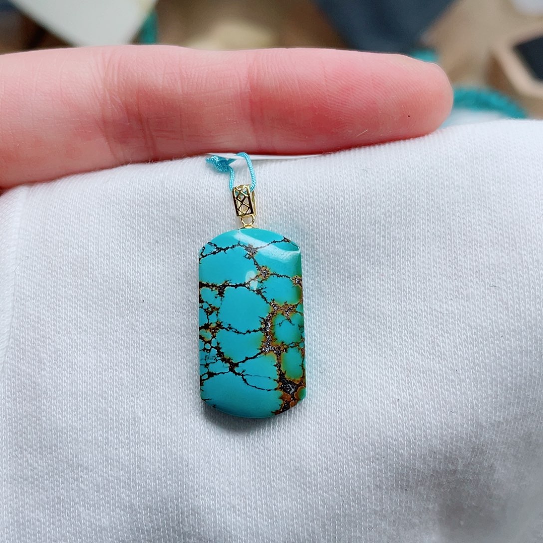 绿松石18K金镶嵌绿松石