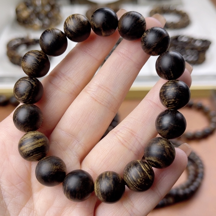 沉香手串越南芽庄白奇楠沉香瘤疤虎斑纹1.2