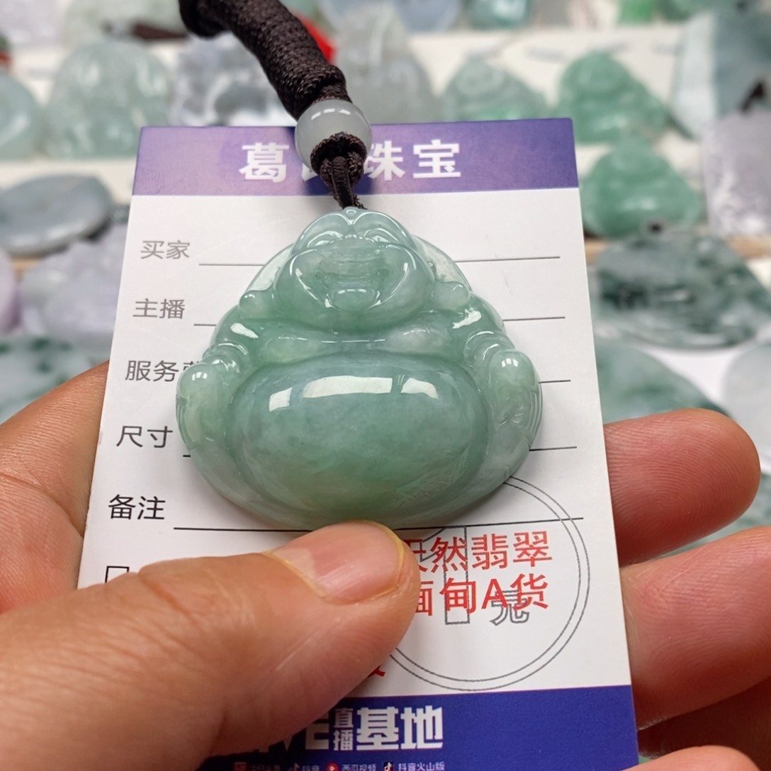 翡翠颈饰未镶嵌翡翠15