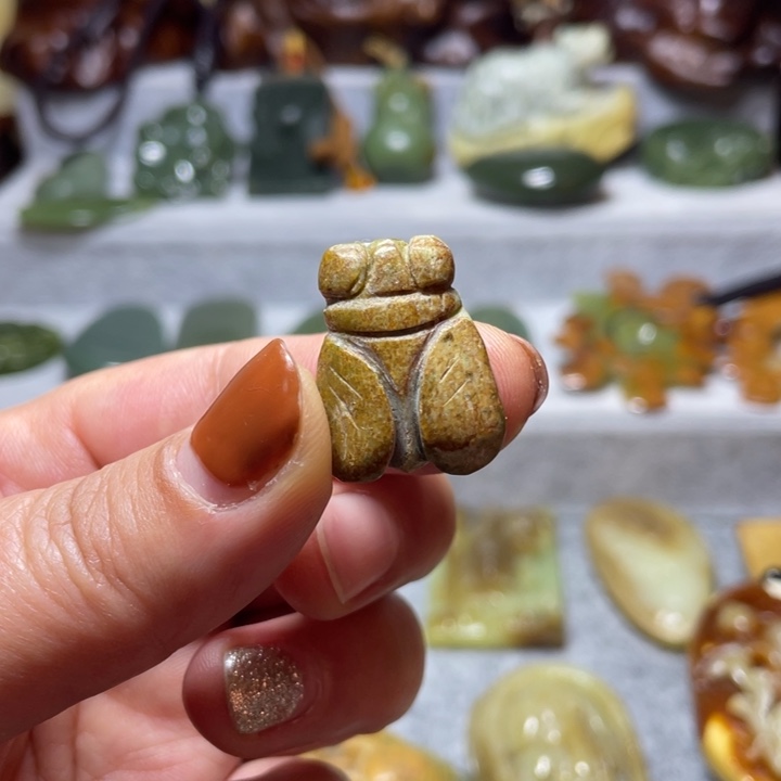 【闪购商品】岫岩河磨玉（透闪石质玉）挂件未镶嵌