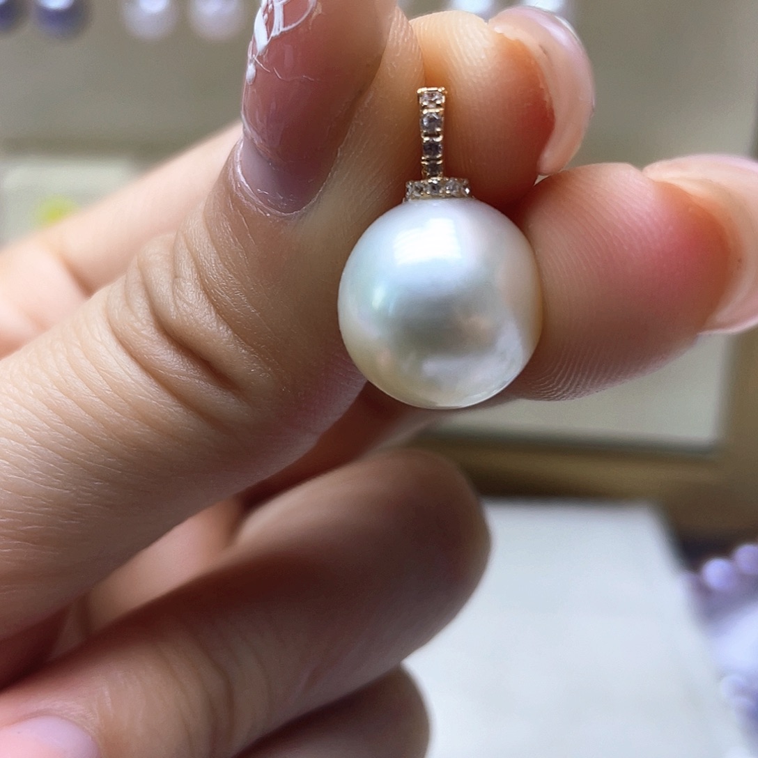 海水珍珠颈饰18K金镶嵌