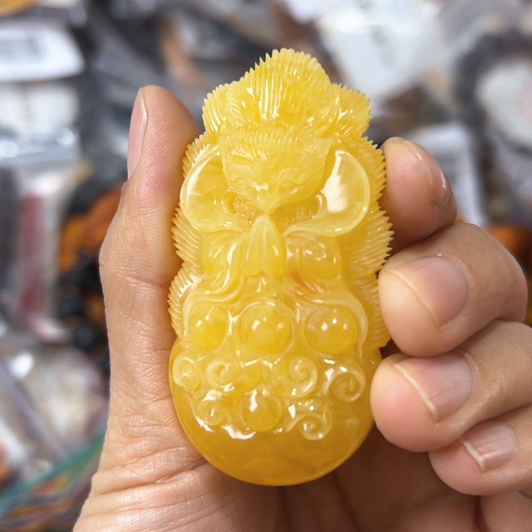 琥珀珠宝奇石未镶嵌384