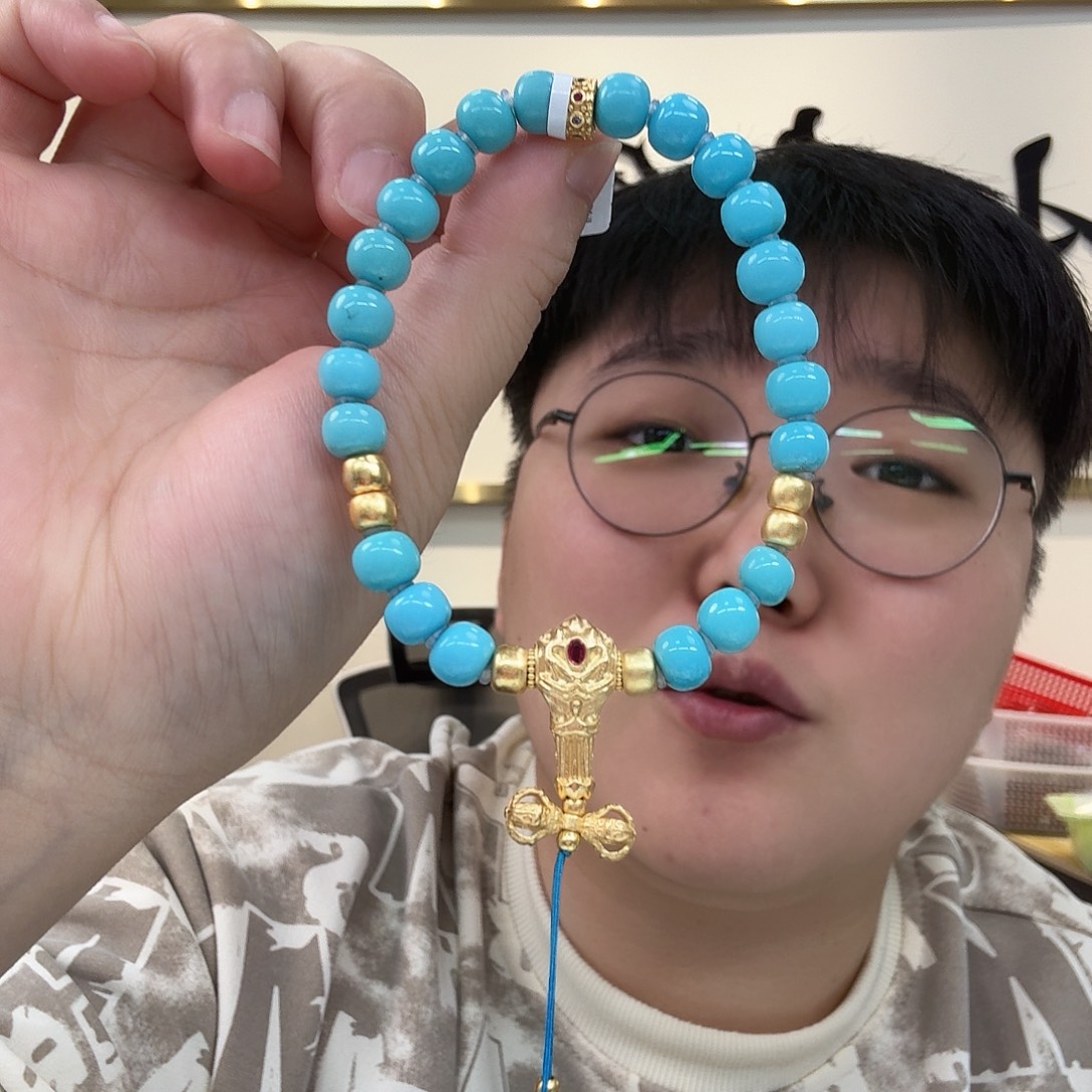 绿松石未镶嵌珠宝奇石672