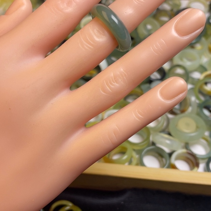 蛇纹石玉合金戒指16.1