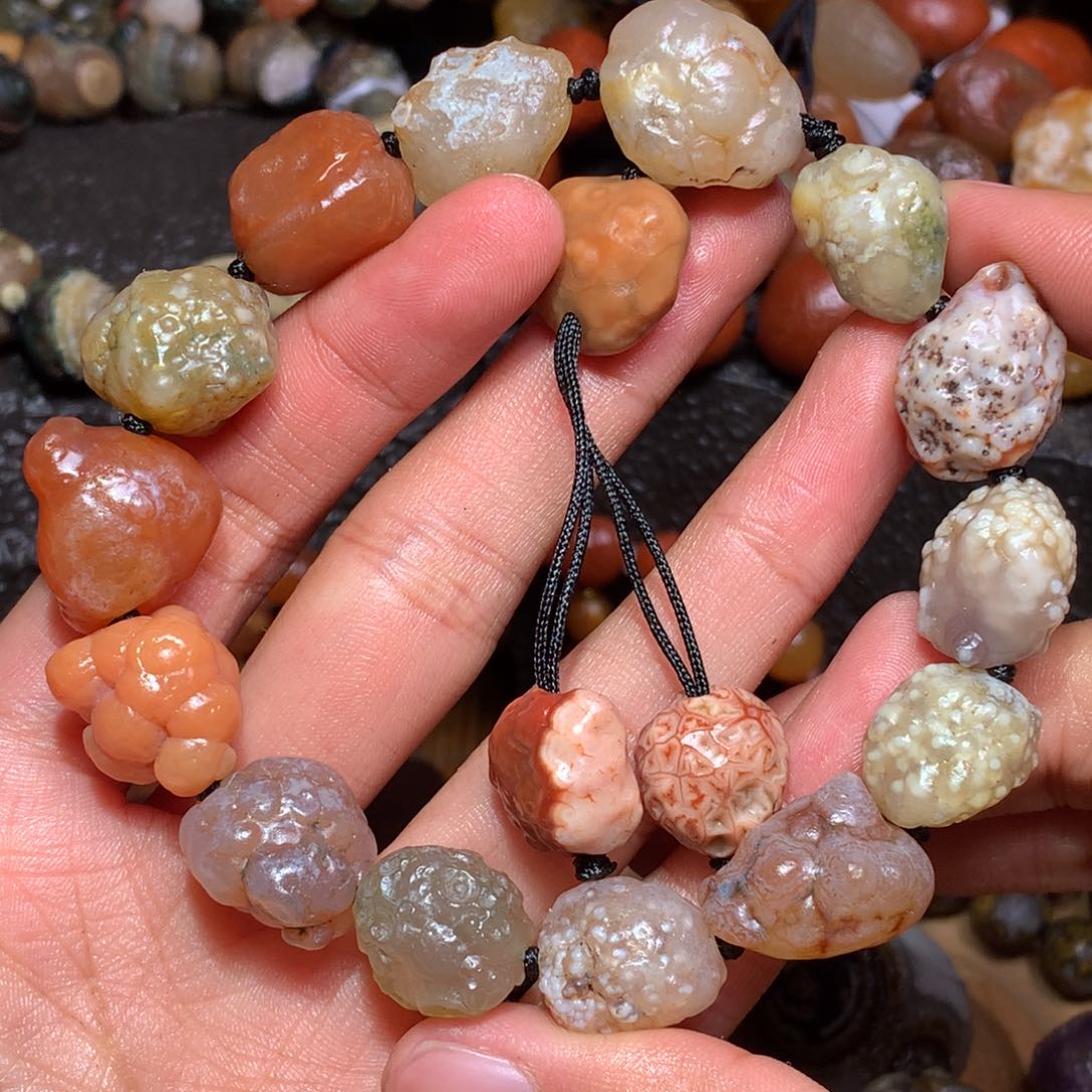 未镶嵌玛瑙/玉髓珠宝半成品