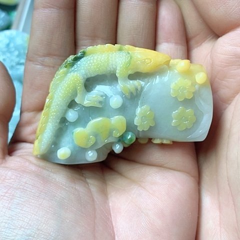 翡翠颈饰未镶嵌李**?天然缅甸翡翠a货