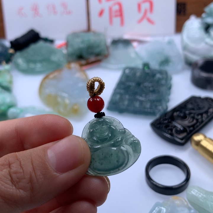 翡翠颈饰未镶嵌保真天然A货翡翠