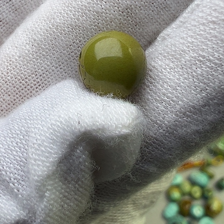 南红玛瑙未镶嵌珠宝奇石