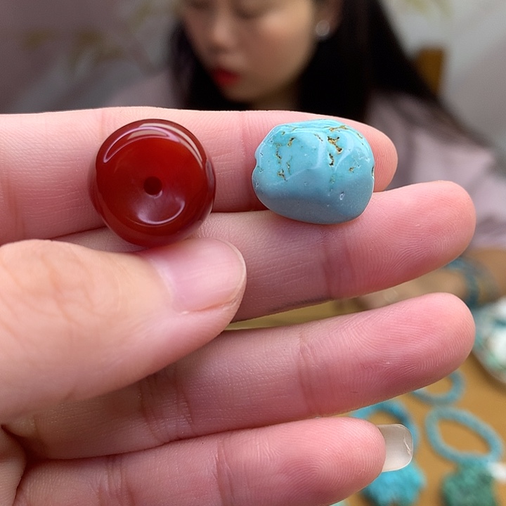 磨***园未镶嵌原矿玛瑙/玉髓