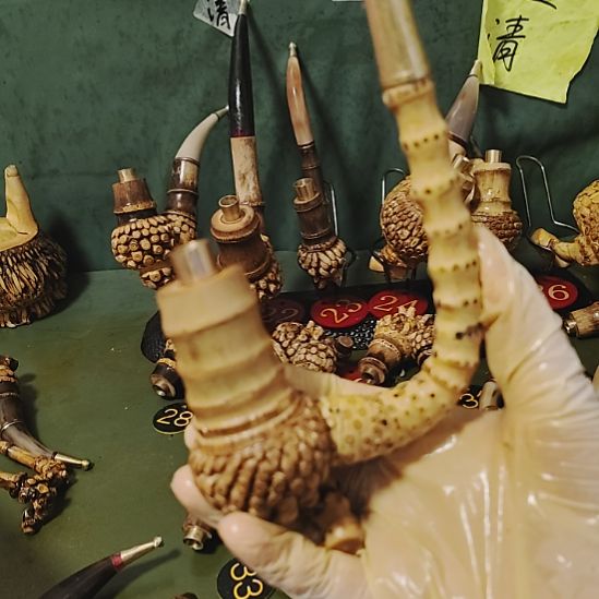 悟***陈贵州特色竹根烟斗工艺品手把件还是