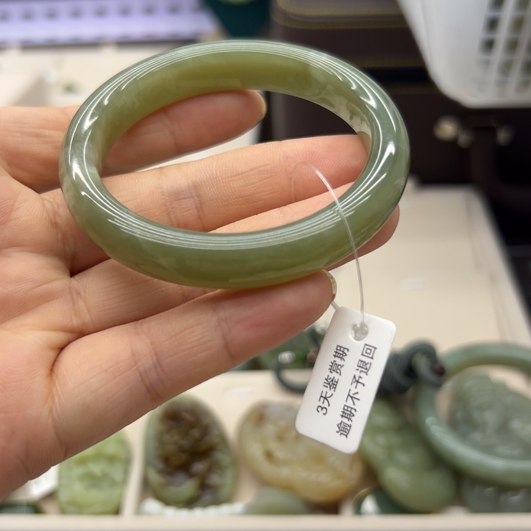 和田玉未镶嵌手镯53圈围A227