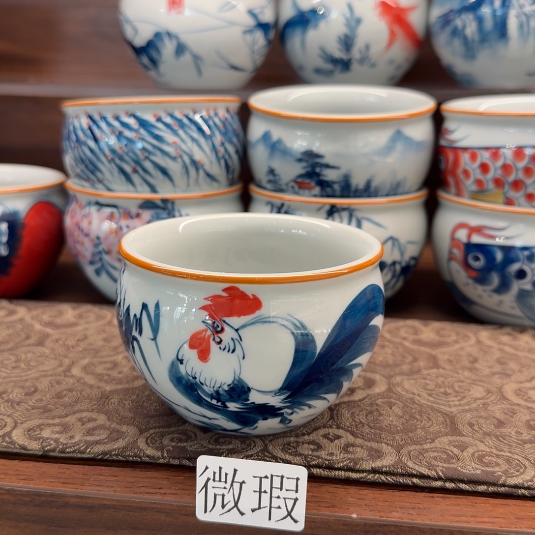 釉下手绘茶具微瑕
