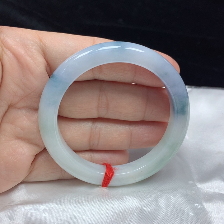 翡翠手镯未镶嵌正圈54.5