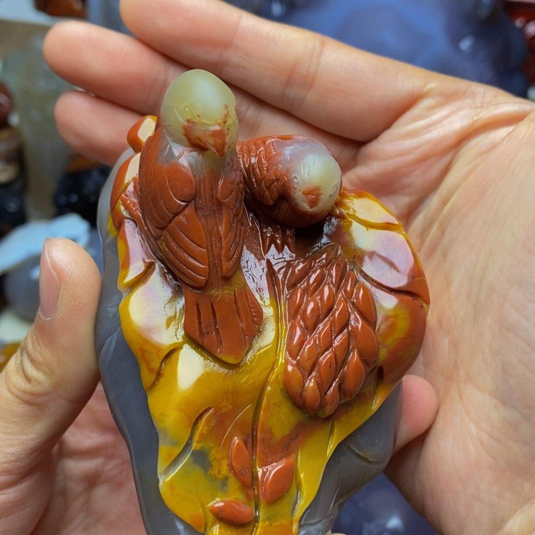 玛瑙/玉髓手把件未镶嵌