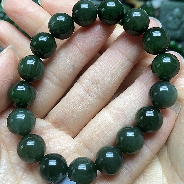 和田玉未镶嵌手串