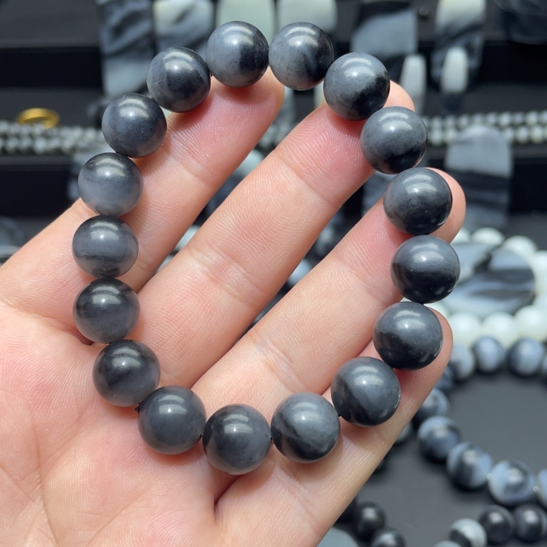 和田玉手串未镶嵌