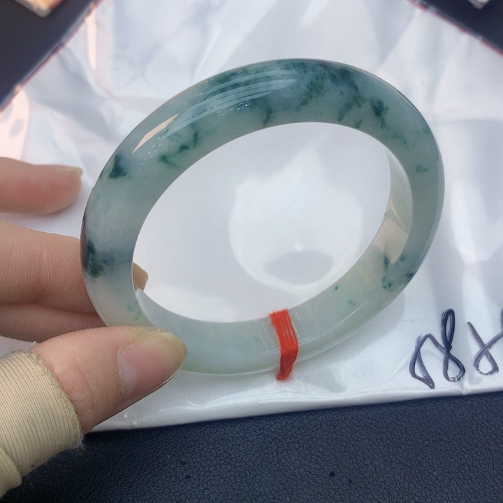 未镶嵌手镯翡翠翡翠手镯