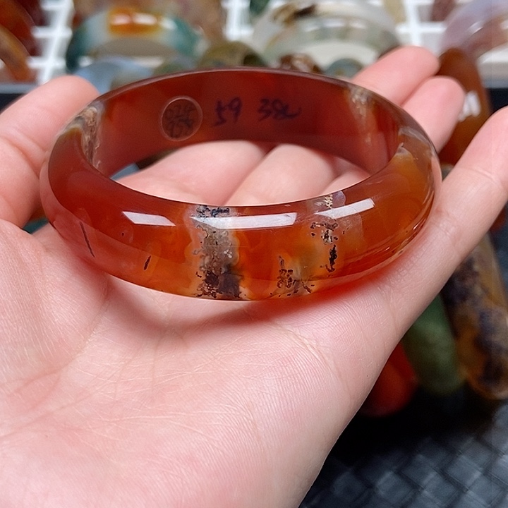 手镯玛瑙/玉髓未镶嵌