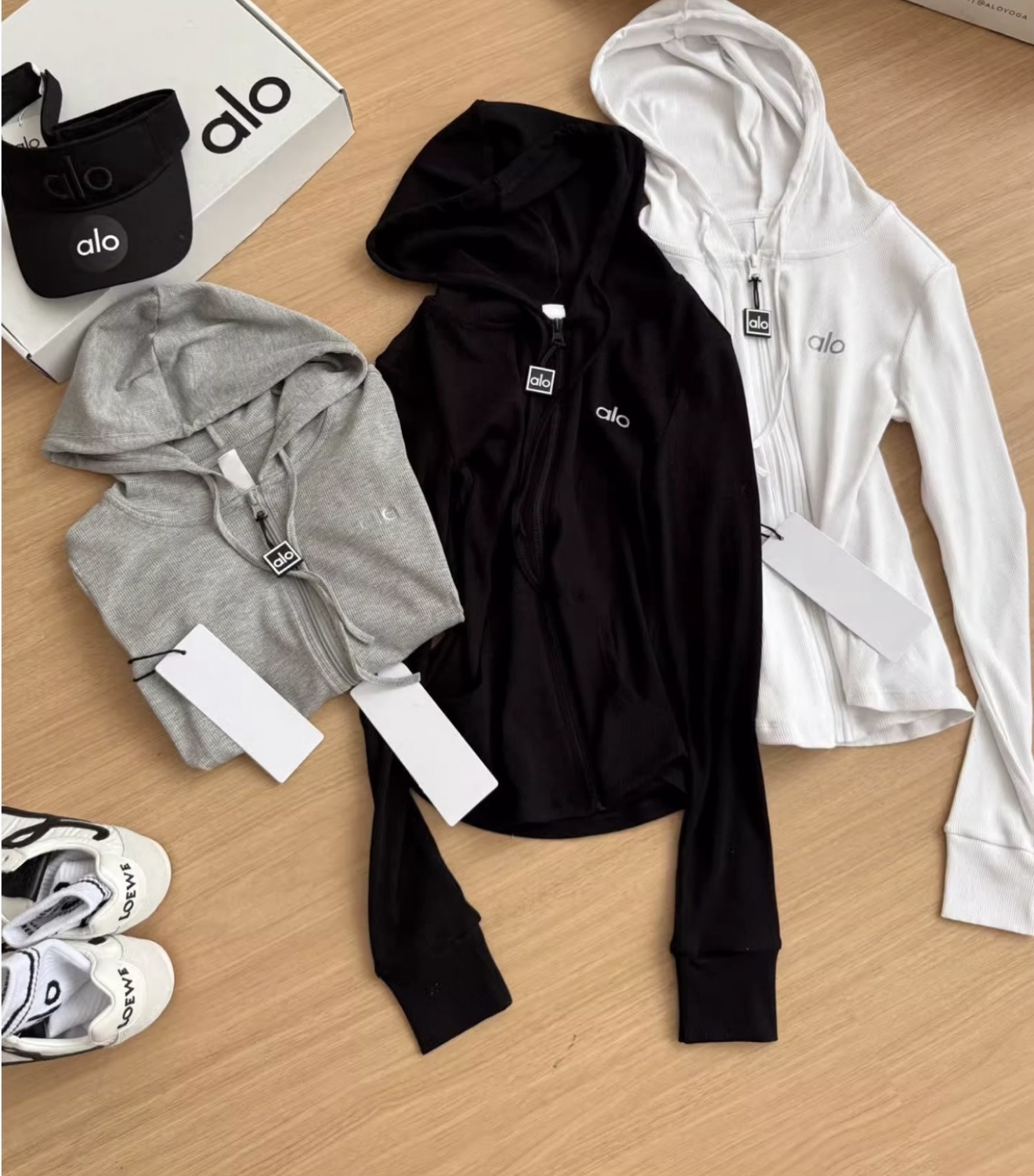 ALo简约运动休闲连帽外套女修身显瘦户外拉链17