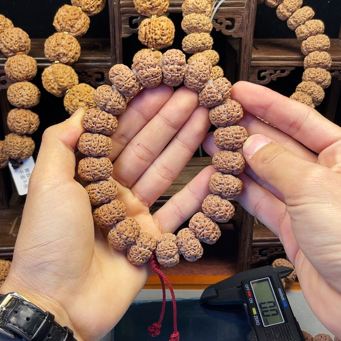 金刚菩提吊坠21甲板