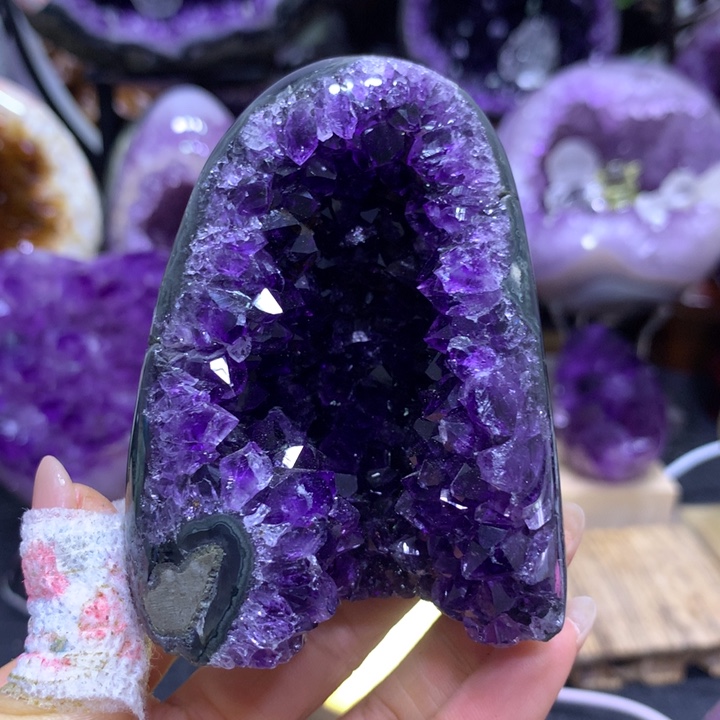 大型摆件（非配饰）未镶嵌水晶