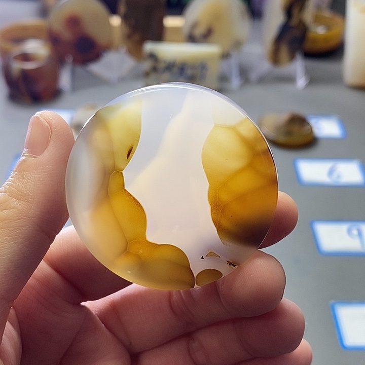 玛瑙/玉髓未镶嵌珠宝半成品161